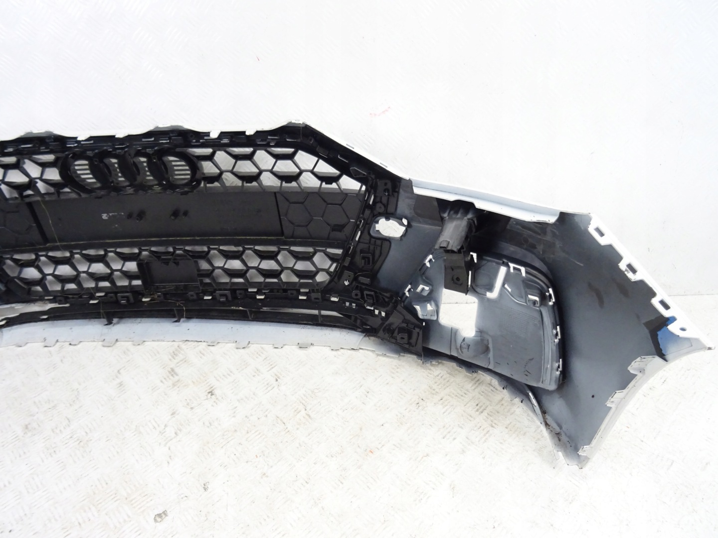 AUDI A1 2 II 82A S-LINE bumper front front