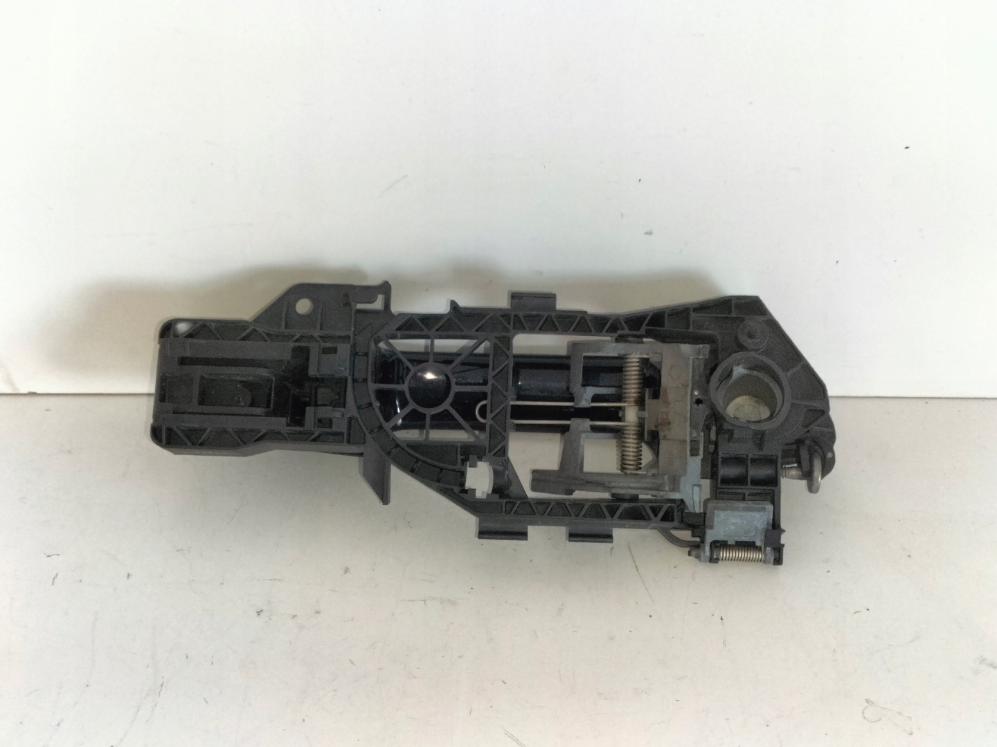 handle door rear part left VW PASSAT B7 10-14