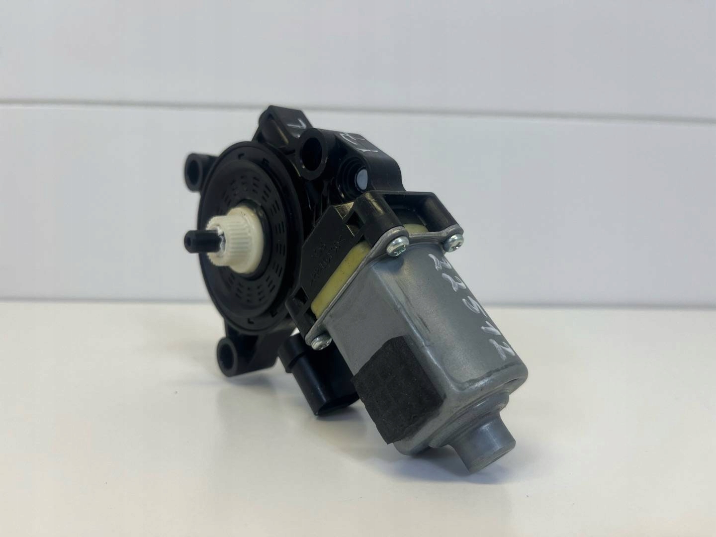 mini motor windows rear part left side Hyundai Tucson 3 facelift 2019