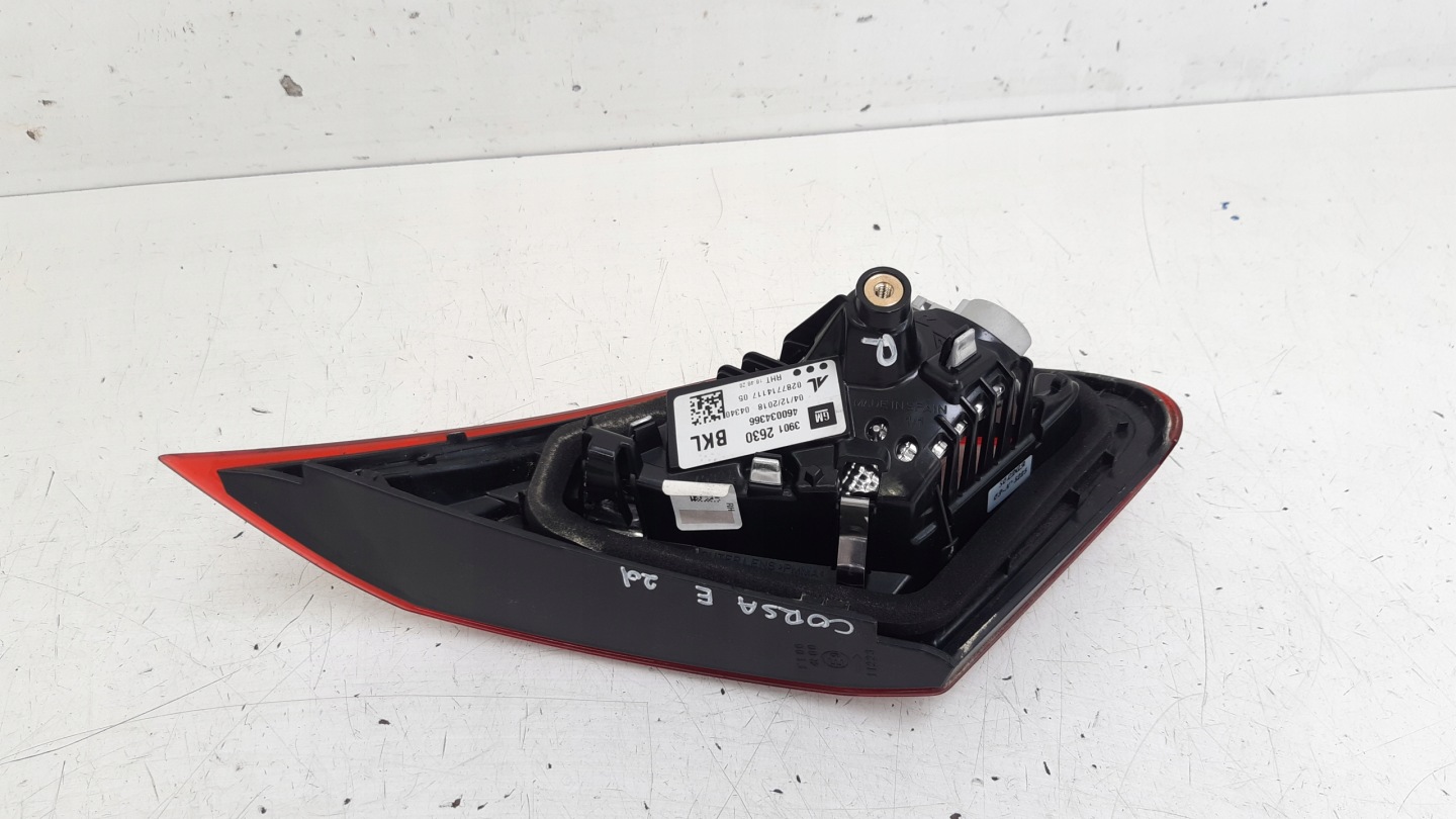 light left rear part europa 3d 39012630 Opel Corsa E