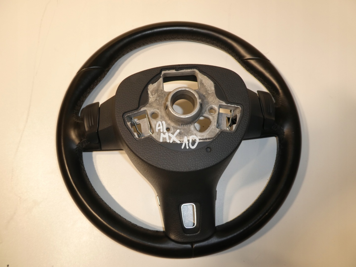 steering wheel, SKORZANA VW PASSAT B7 CC SHARAN with shifting