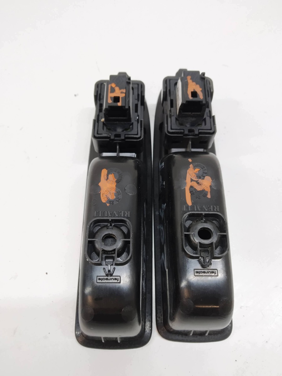 window control switch rear part left right 254114723R Renault Clio V (2019-)