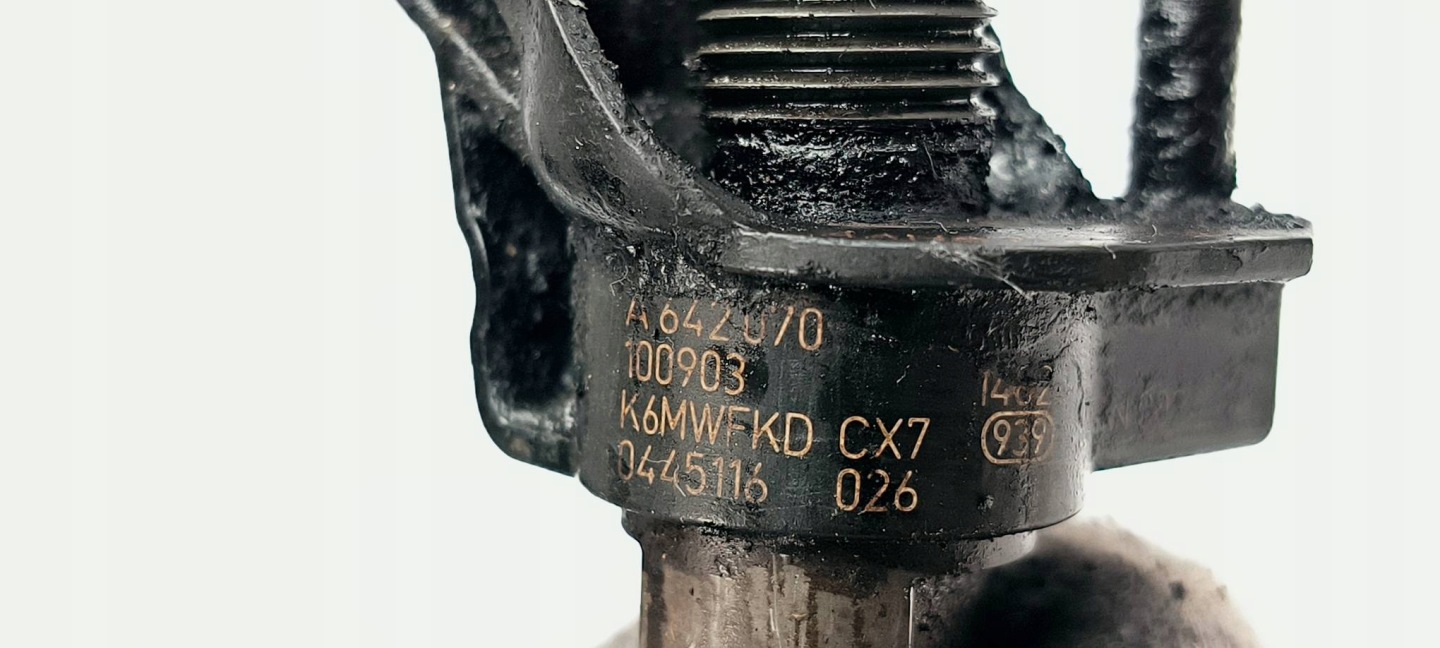 injector A6420701187 Mercedes-BENZ W212 E350