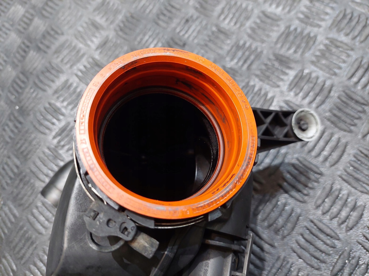 pipe air hose A6540904300 MERCEDES W213 S213 E 220 D 2.0 CDI