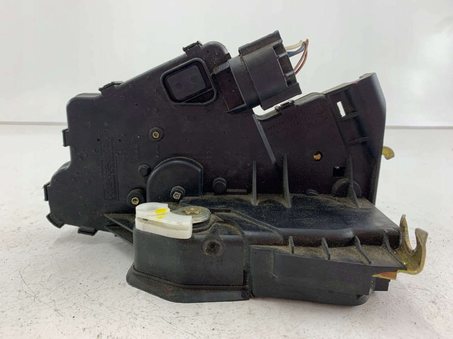 BMW E46 lock door right rear part 246HTR
