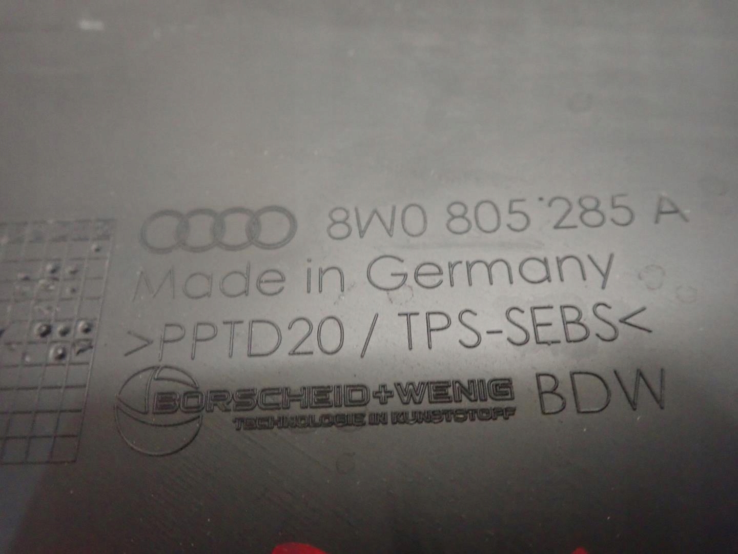 cover lights left AUDI A4 B9 2015- 8W0805285A
