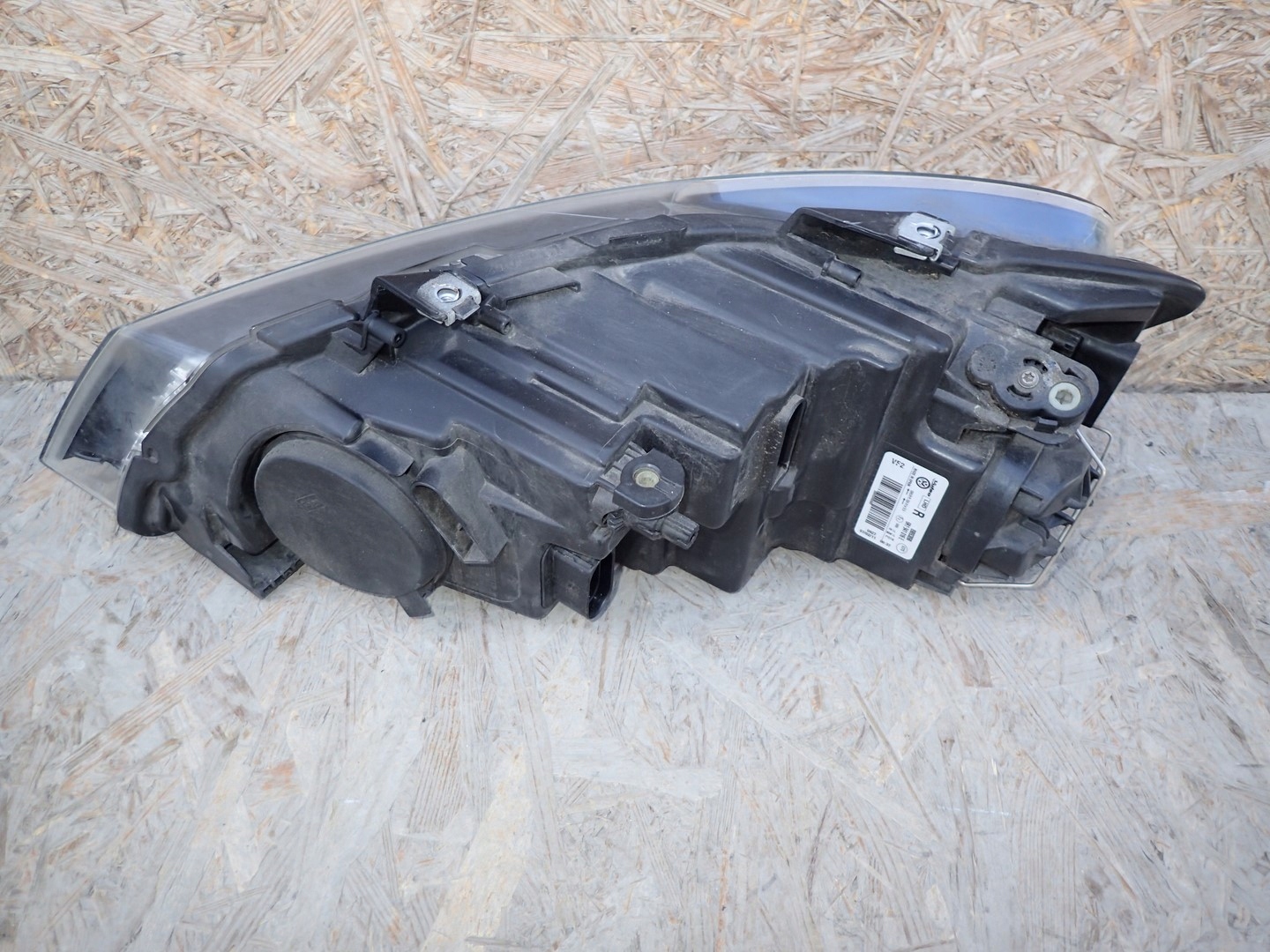 light right REFLEKTOR right VW POLO 6R 6R1941016E