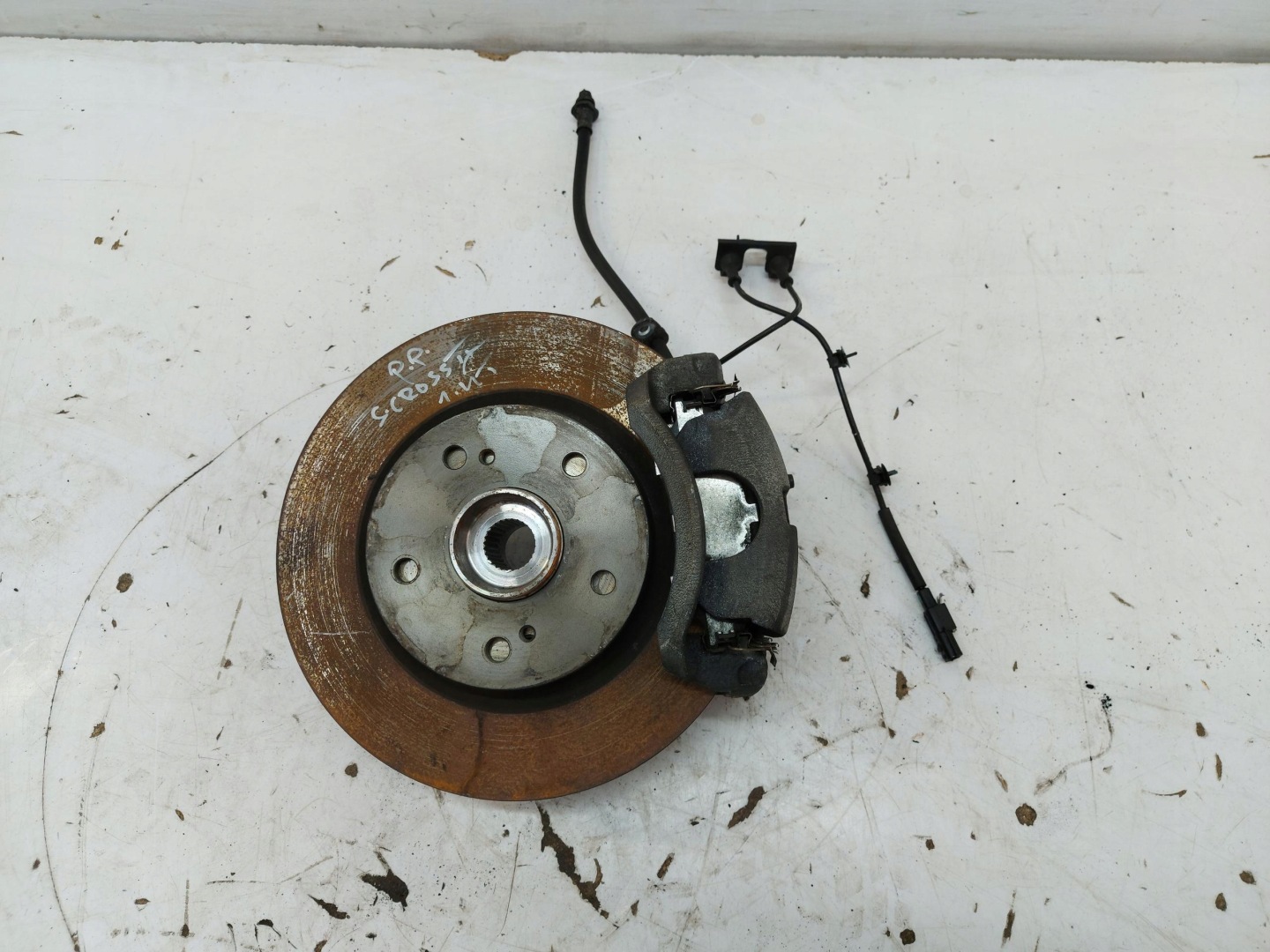 Suzuki SX4 S-cross II, 2023r swing right front front 1.4H