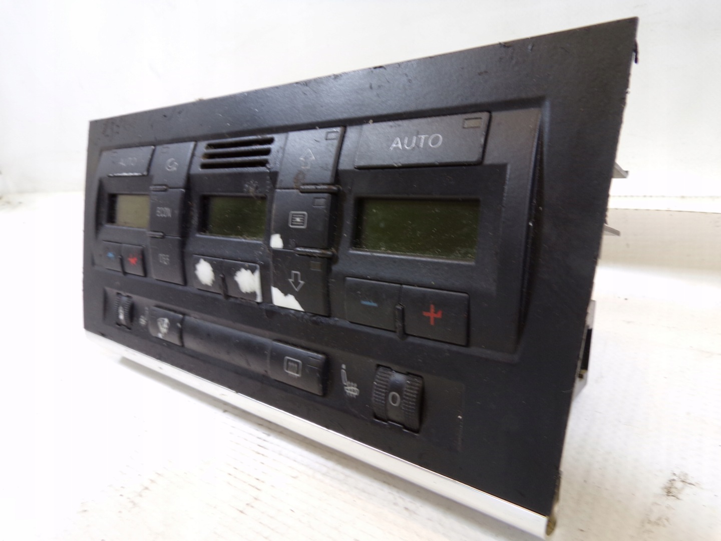 PANEL klími klimatizaci AUDI A4 B6 8E0820043J