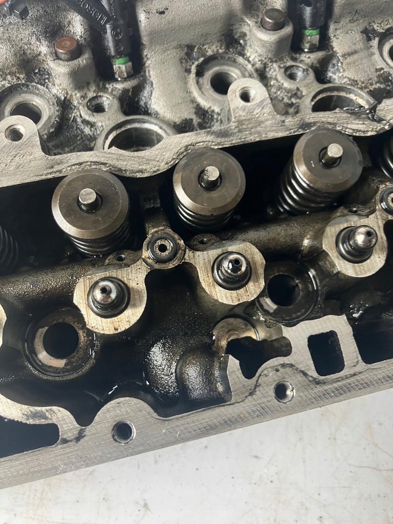 TESTATA Motore PEUGEOT 1.6 E-HDI 9HD 9H05