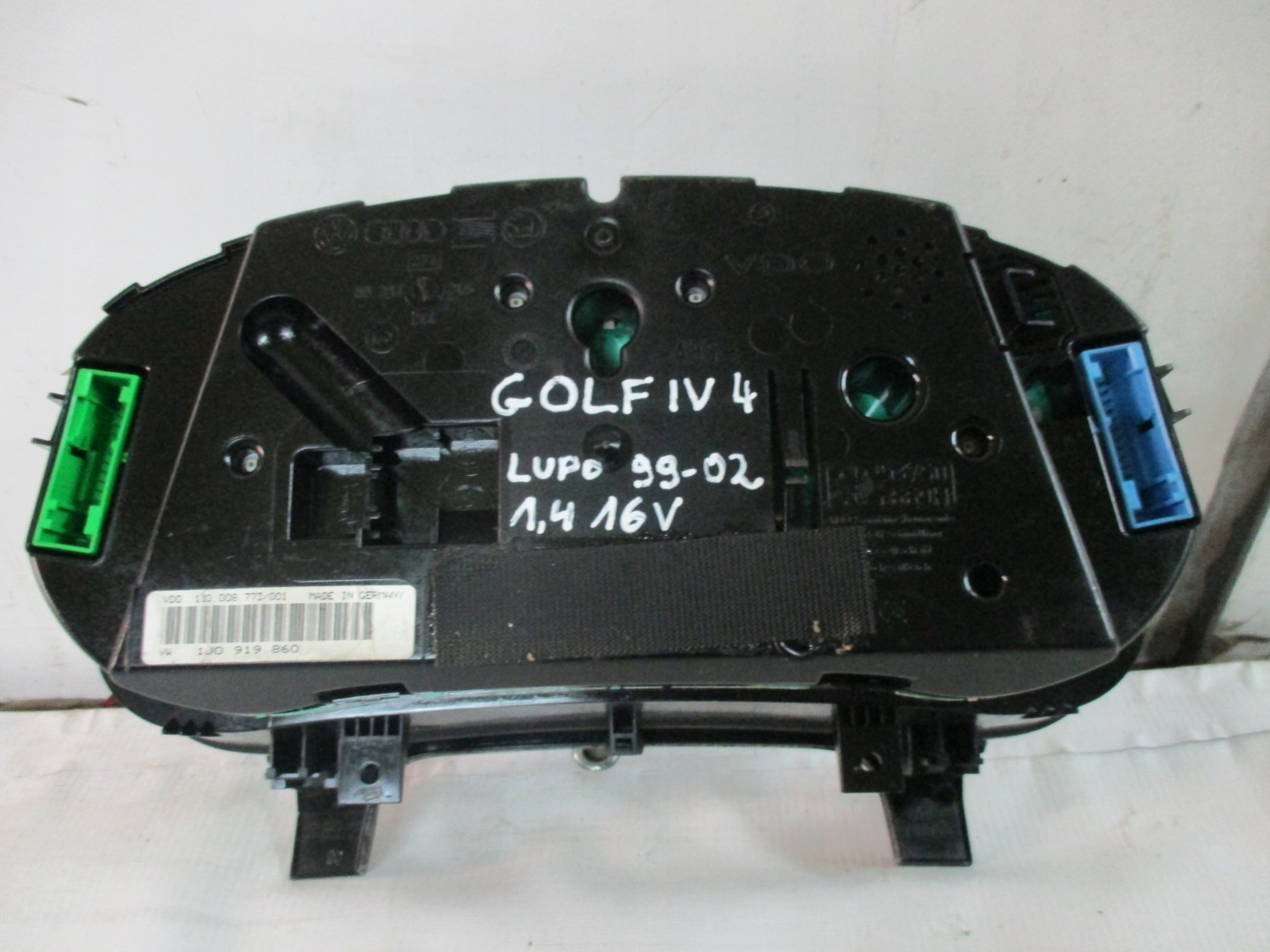 dials clock VW Golf IV Lupo 1,4 16V 1J0919860