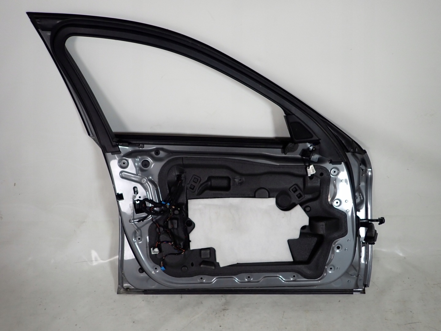 BMW 5 F10 F11 10-17 door left front front