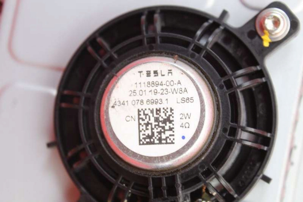 dials dials EU P1447934-00D TESLA MODEL S PERFORMANCE 762 KM LIFT 16-21