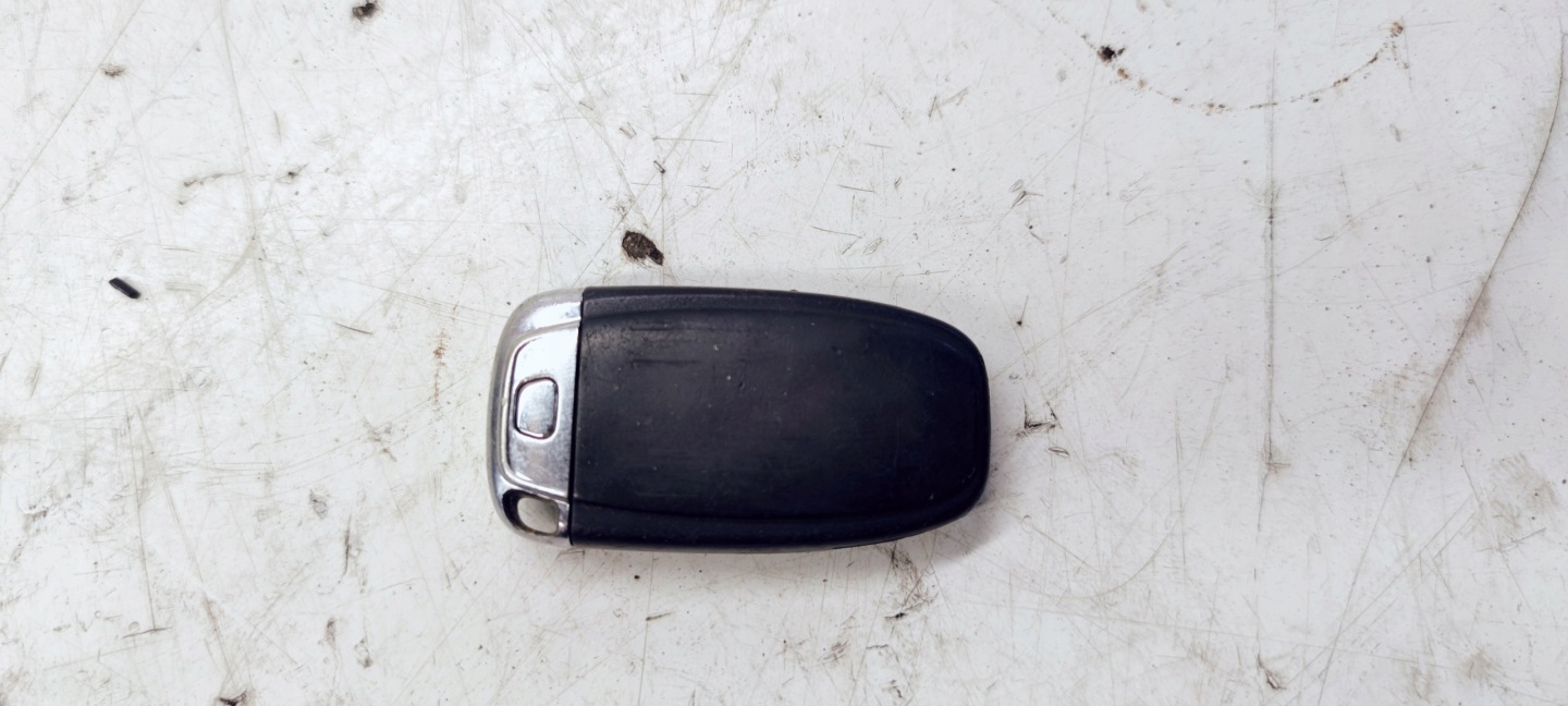 key PILOT AUDI A4 S4 B8 A5 S5 Q5 Q3 8T0959754D