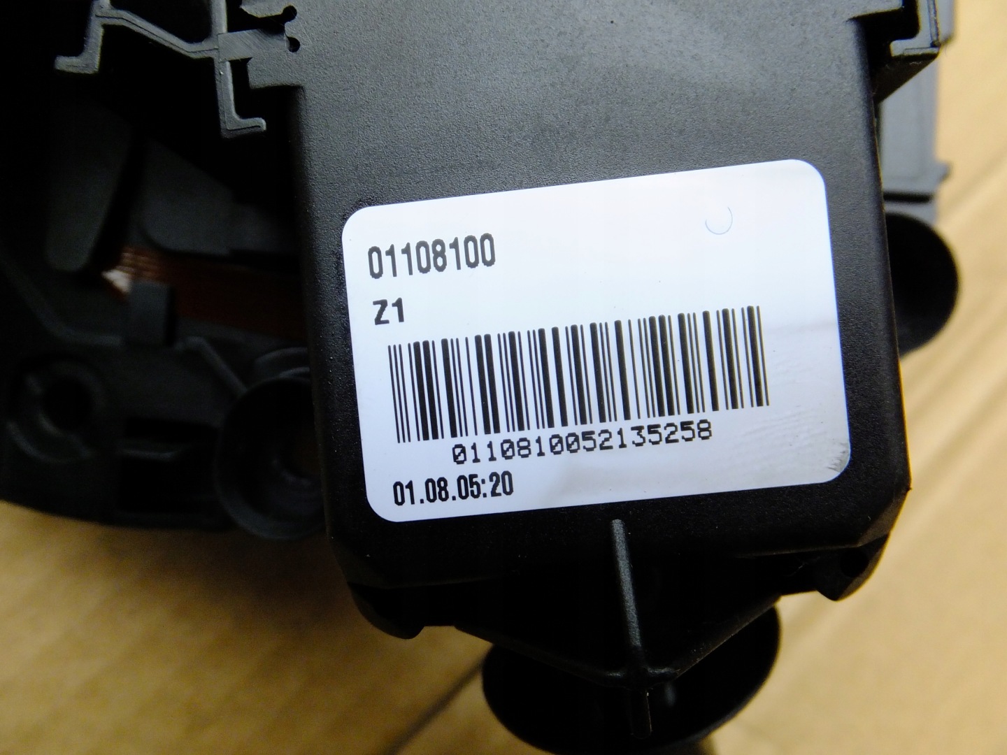 manetka Commodo essuie glace bmw e90 6965278