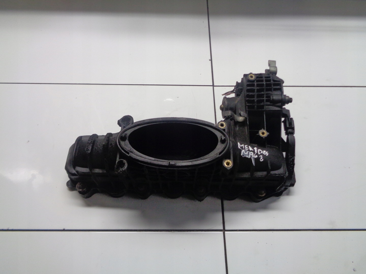 MERCEDES 2.2CDI 651 intake manifold A6510904937