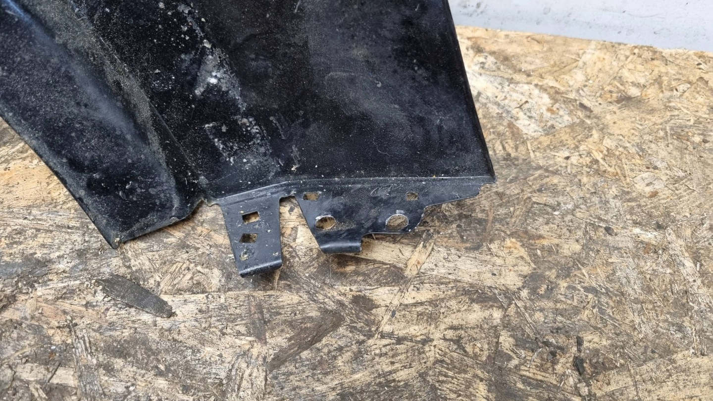 fender front left VW T-ROC 17