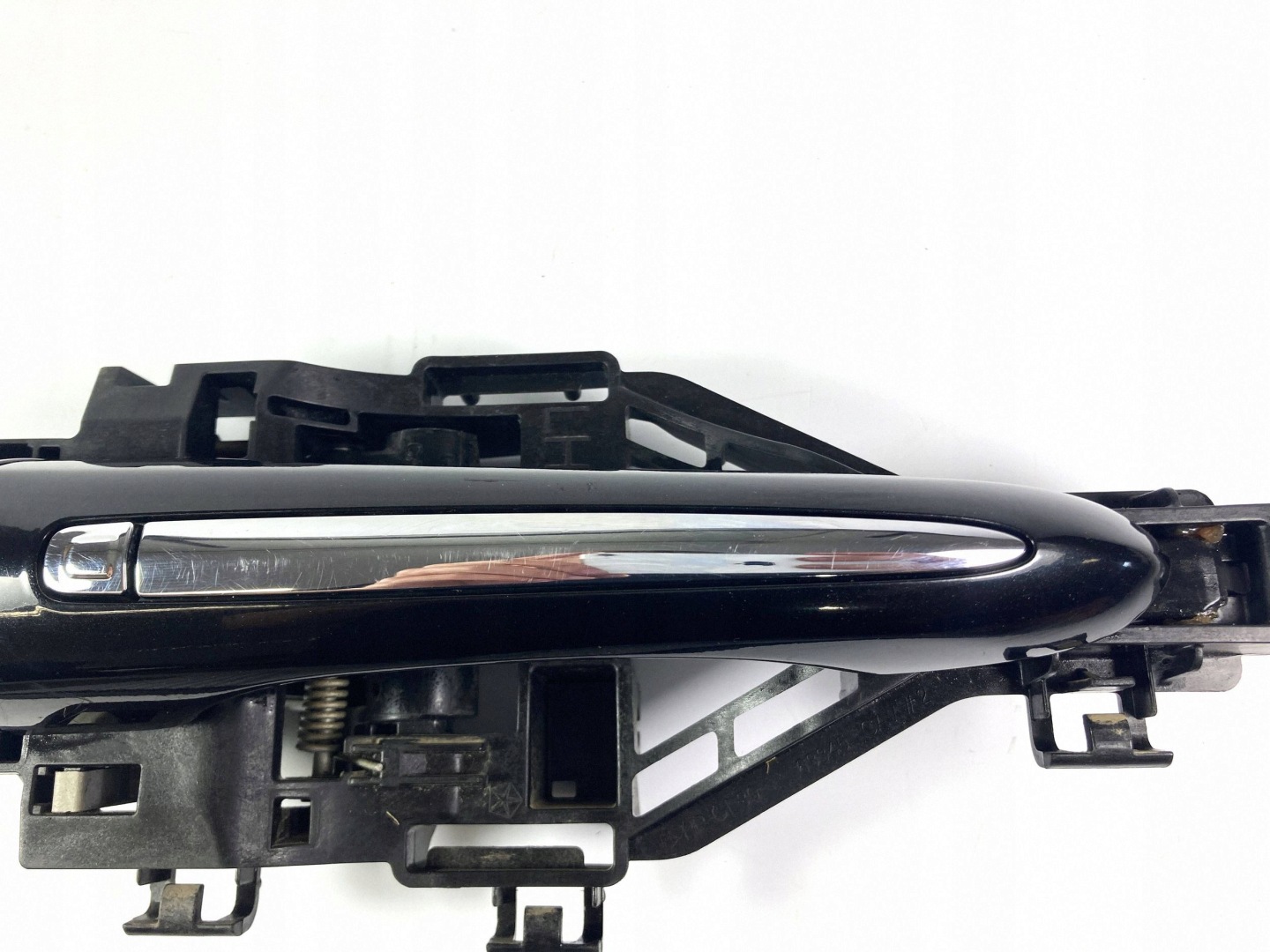 Chrysler Pacifica 2017-20 handle exterior left rear part