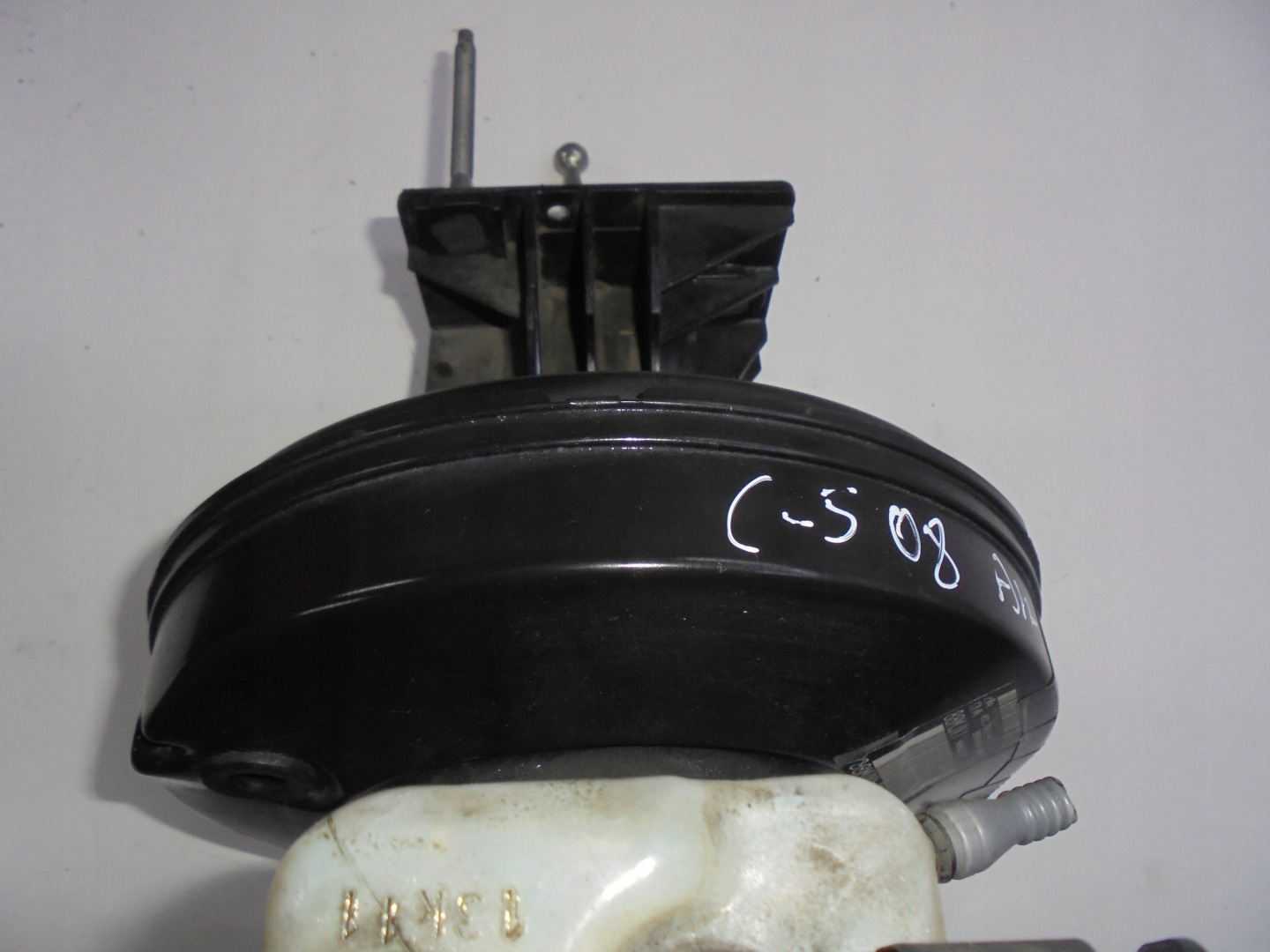 CITROEN C5 III 1,6 EHDI SERVO PUMPA KOČNICE 2008R