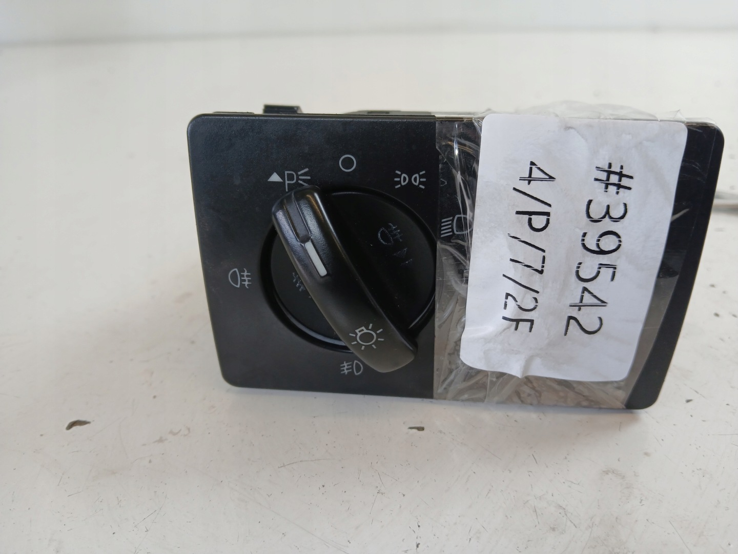 FORD FOCUS C MAX MK1 light switch 3M5T13A024AA