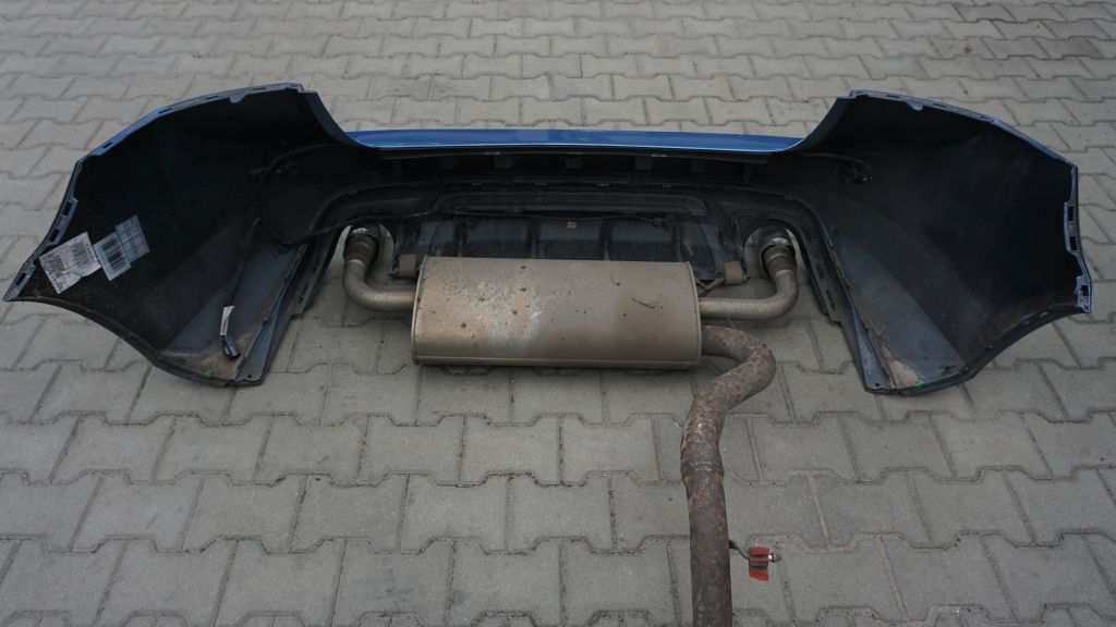 VOLVO S60 R-design LIFT - complete rear bumper and TLUMIK