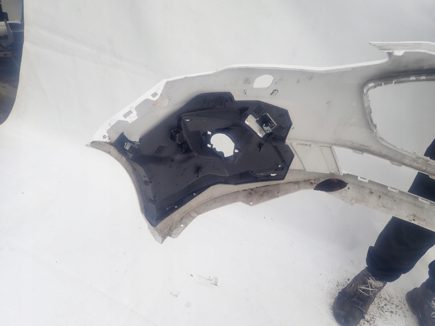 FORD FOCUS MK4 18- VIGNALE bumper front SPR 6PDC