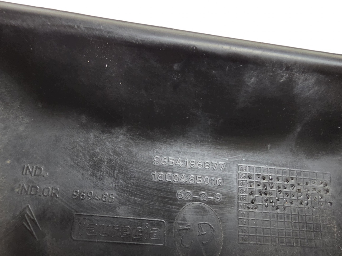 CITROEN C4 PICASSO frame grid left of a bumper (1) ORG. 9654196877