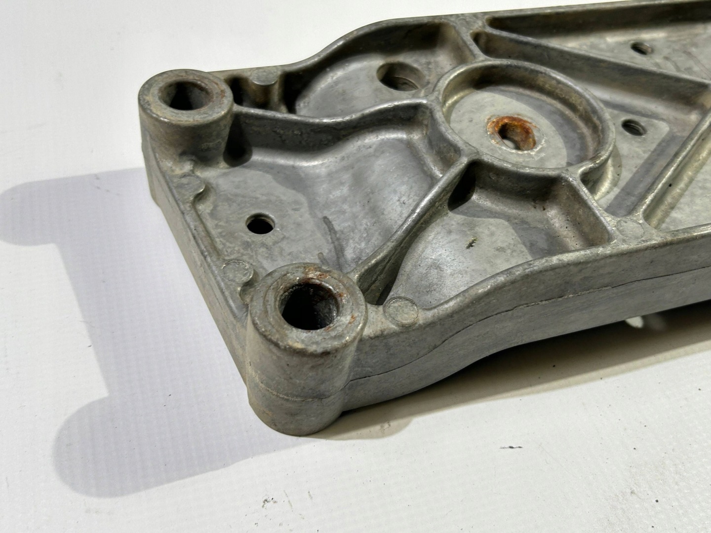 Console Support Support plaque Boîte de vitesse Engrenage Dodge Challenger manual 6.1 2008