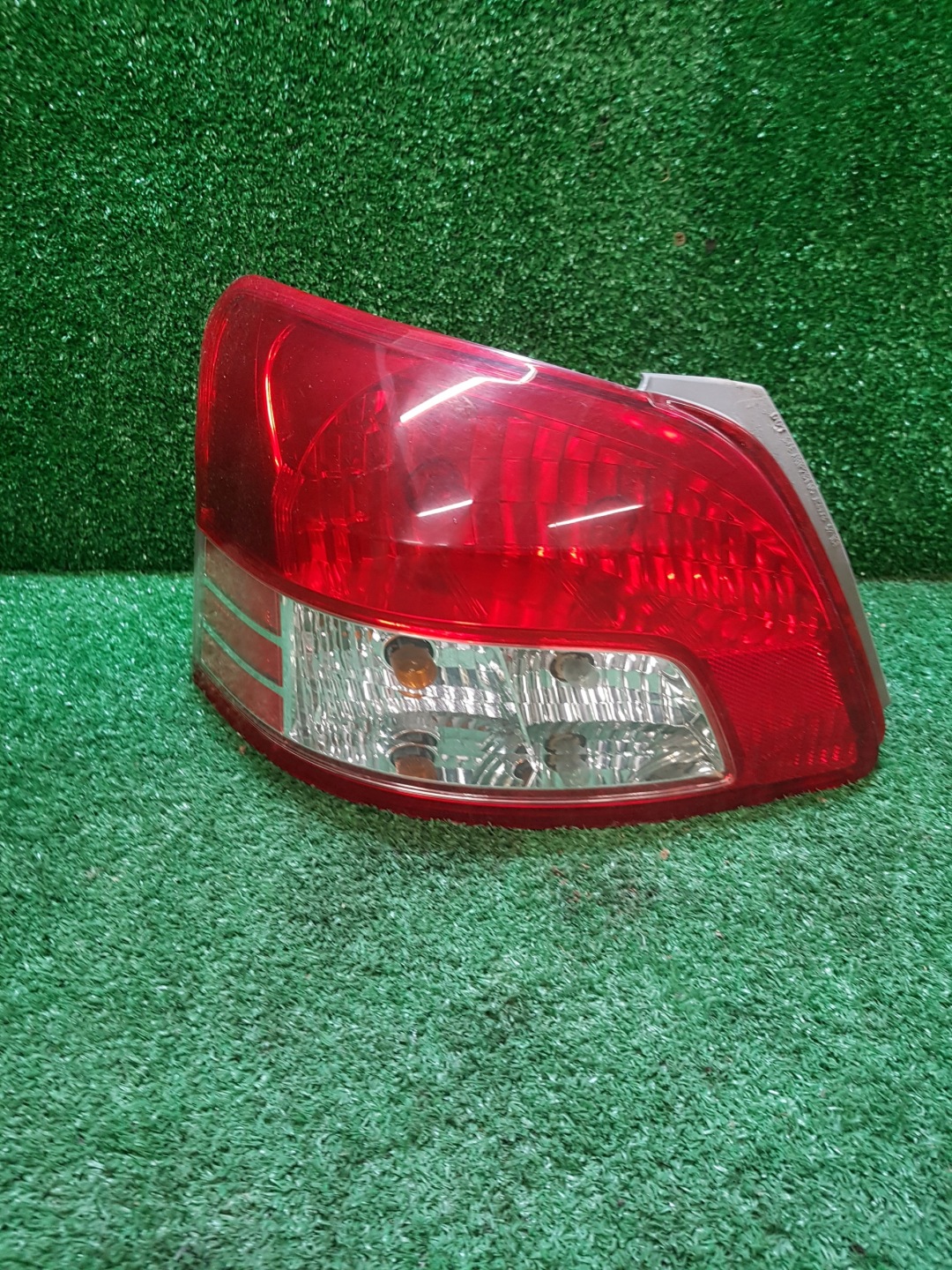 light left rear TOYOTA YARIS 2