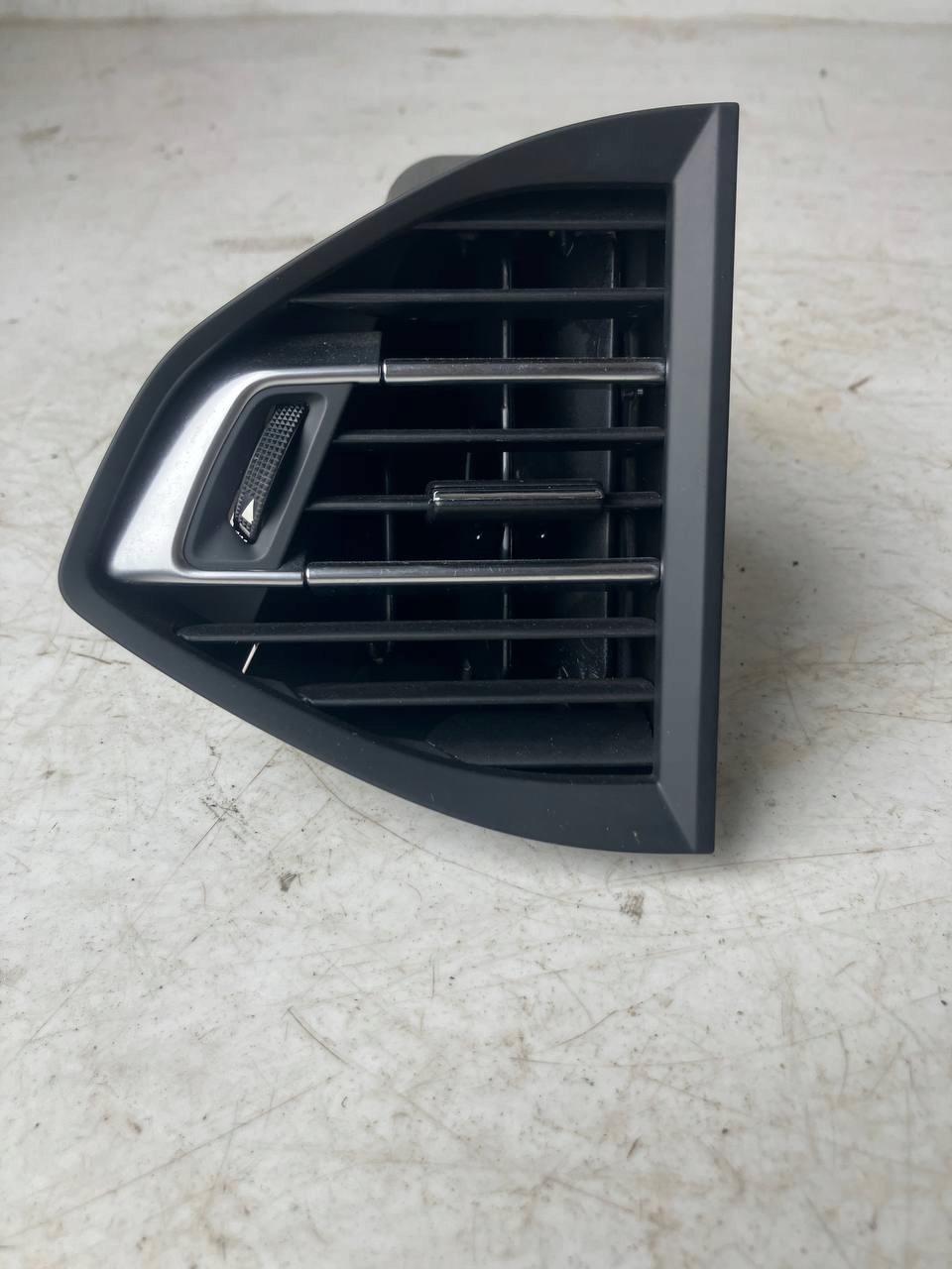 grid air conditioning devices left central PEUGEOT 308 T9 96782701 #27