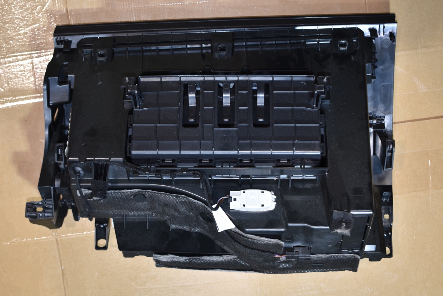 top zustand handschuhfach des beifahrers schwarzer MERCEDES W177