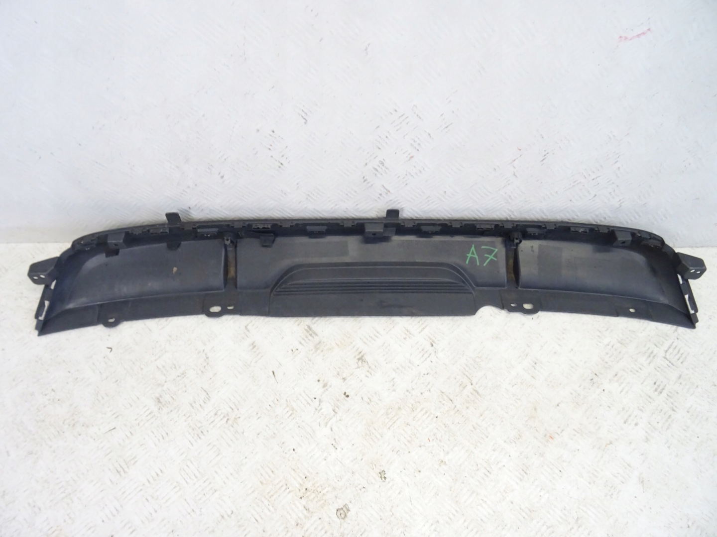 RENAULT CLIO 5 V E-TECH DYFUZOR spoiler der Stoßstange heck hinten