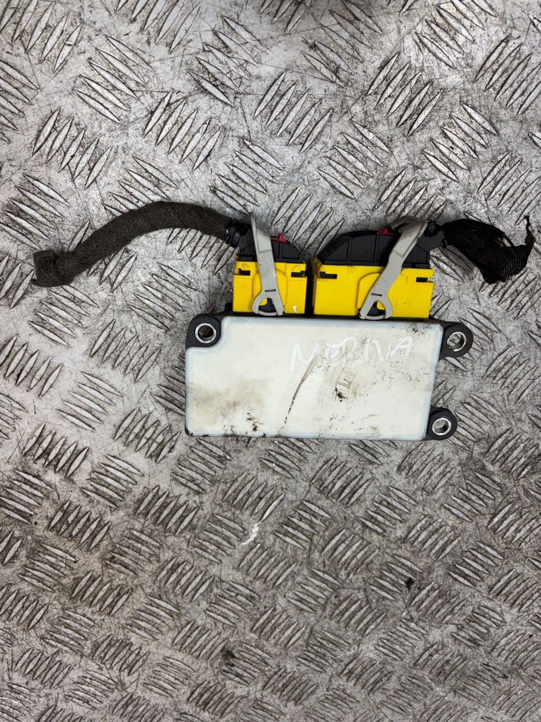 SENSOR unité de commande électronique uce airbag OPEL MERIVA B 13589689