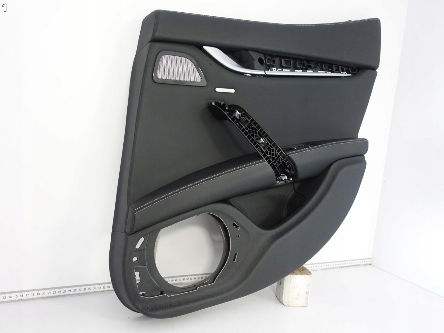 MASERATI GHIBLI M157 upholstery side right rear part