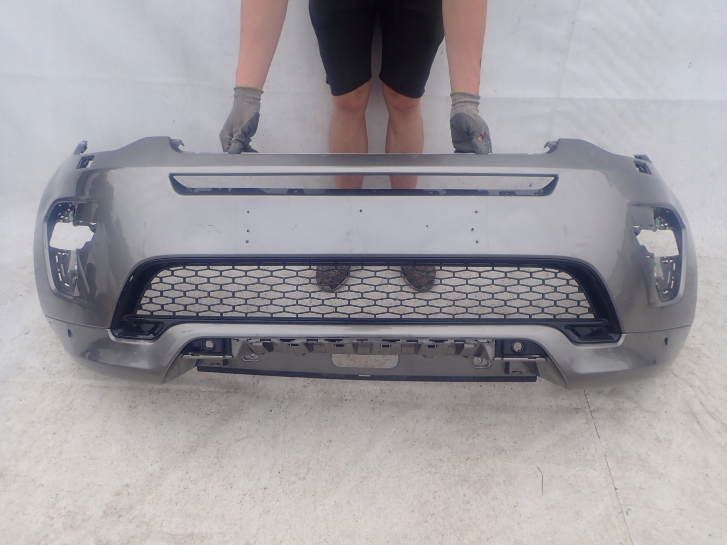 LAND ROVER DISCOVERY SPORT DYNAMIC bumper front
