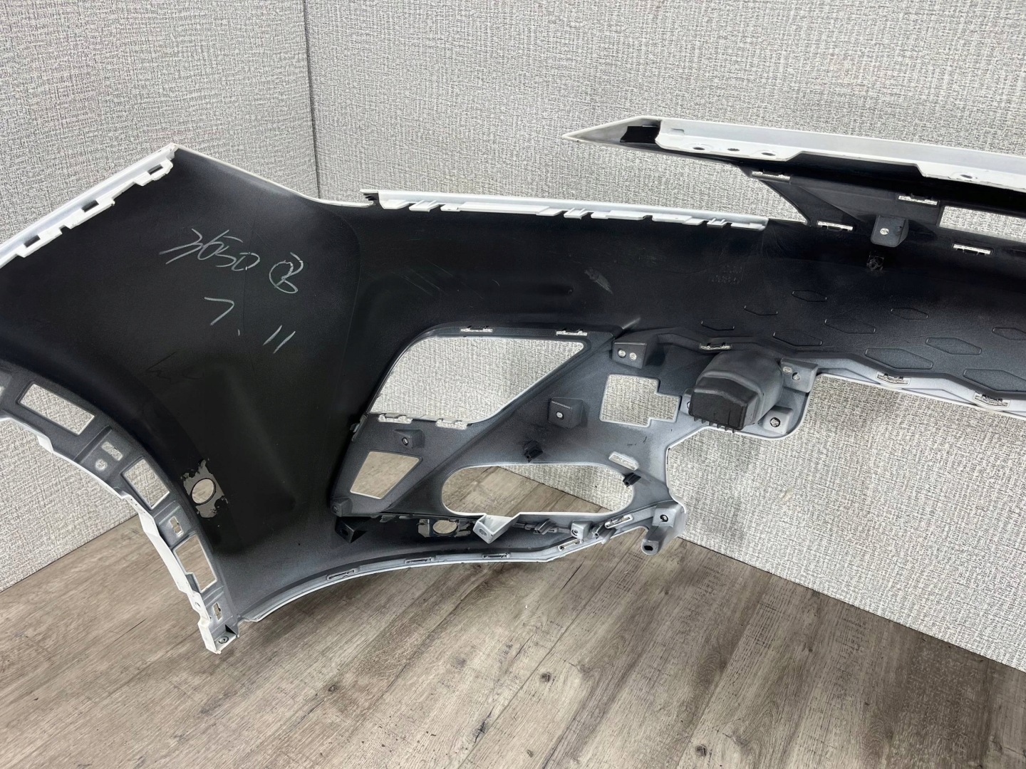 BAIC BEIJING 5 X55 2023 -> bumper front A00112853