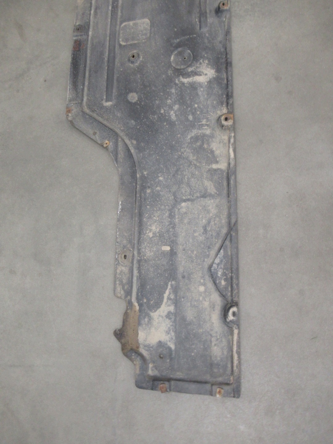 cover lower chassis left BMW e60 e61 sedan KOMBI