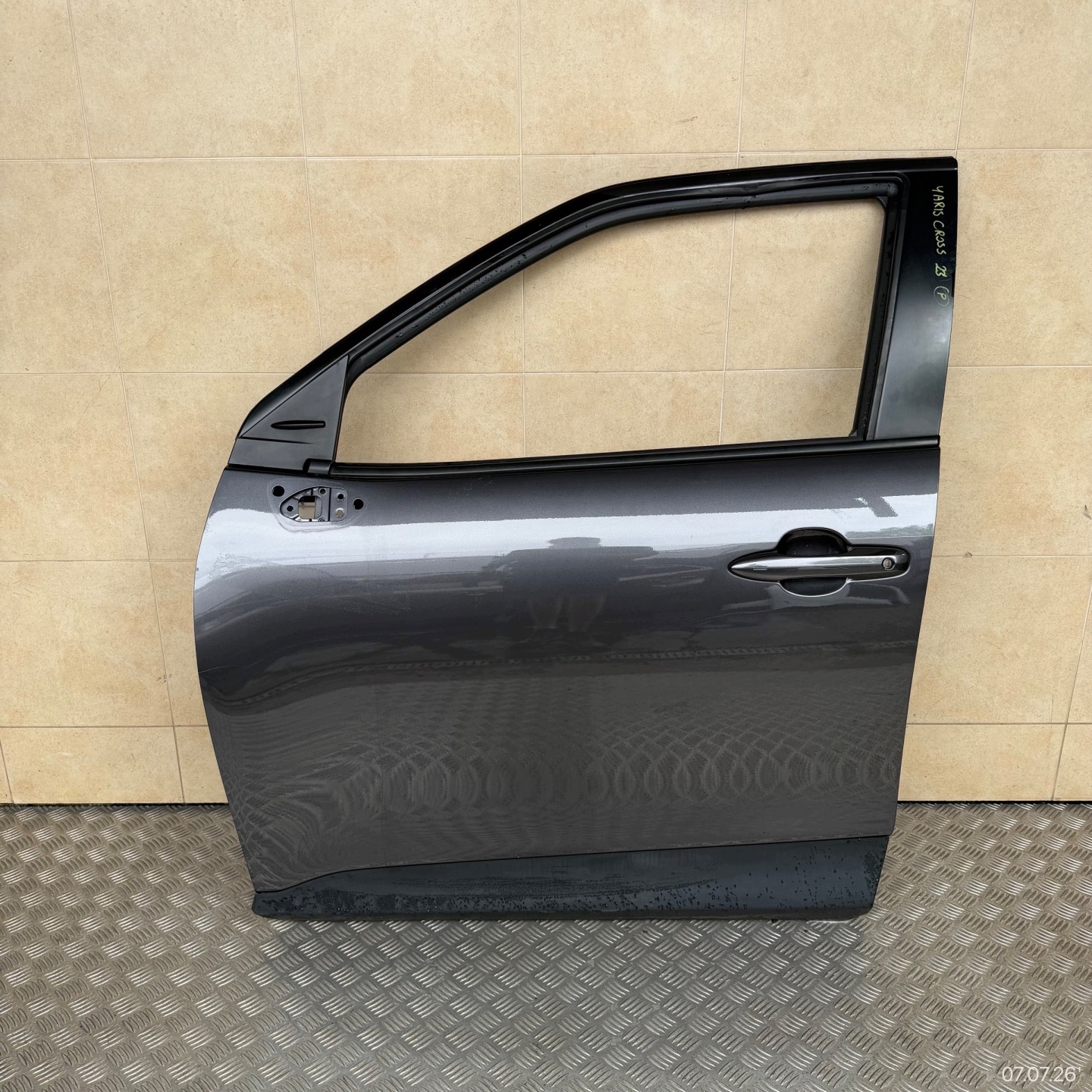 door front left TOYOTA YARIS CROSS 2023 ROK