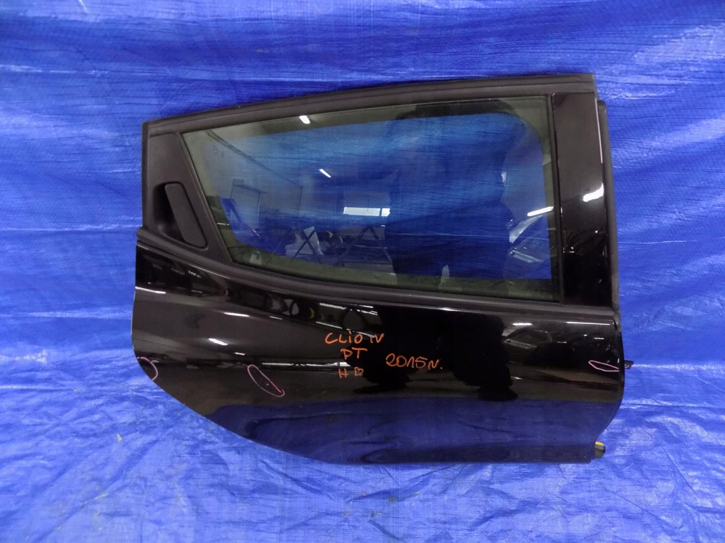 door right rear part right rear. RENAULT CLIO IV HB