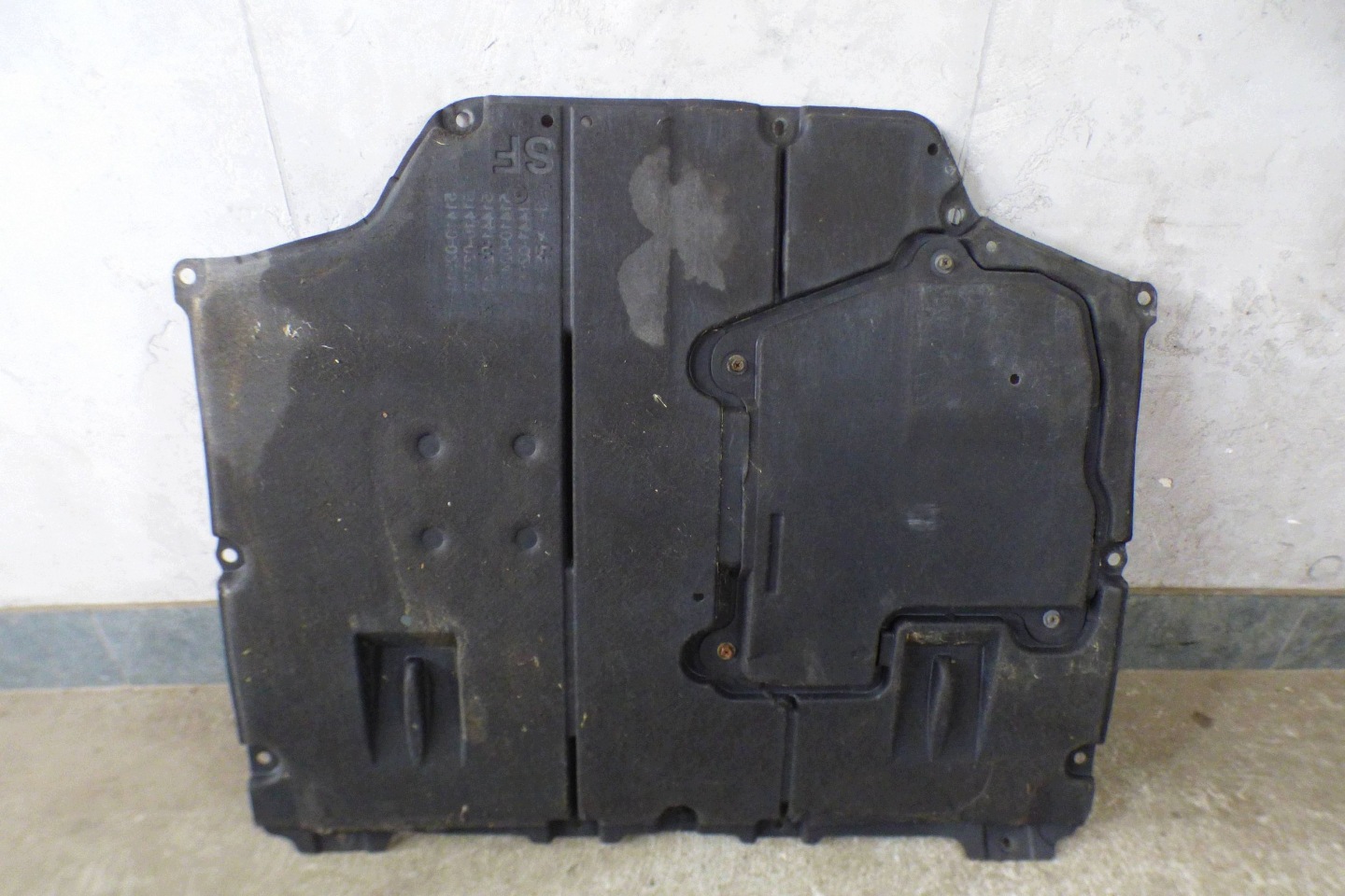 Toyota Corolla E21XII cover below engine 51410-02310 51447-02100