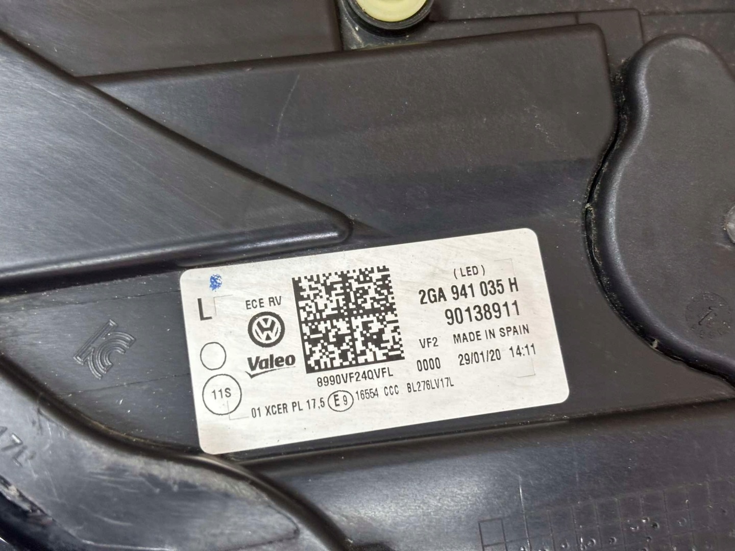 light left front VW T-ROC 2GA941035H