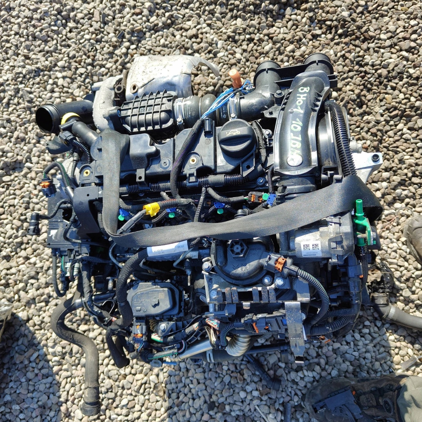 engine Peugeot 3008 and 1.6 bluehdi BH01 10jbhc