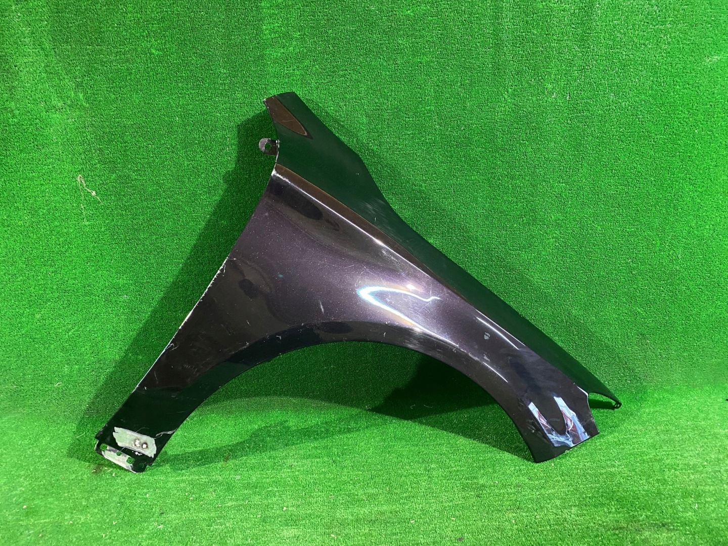 fender front right front MERCEDES CLA W117