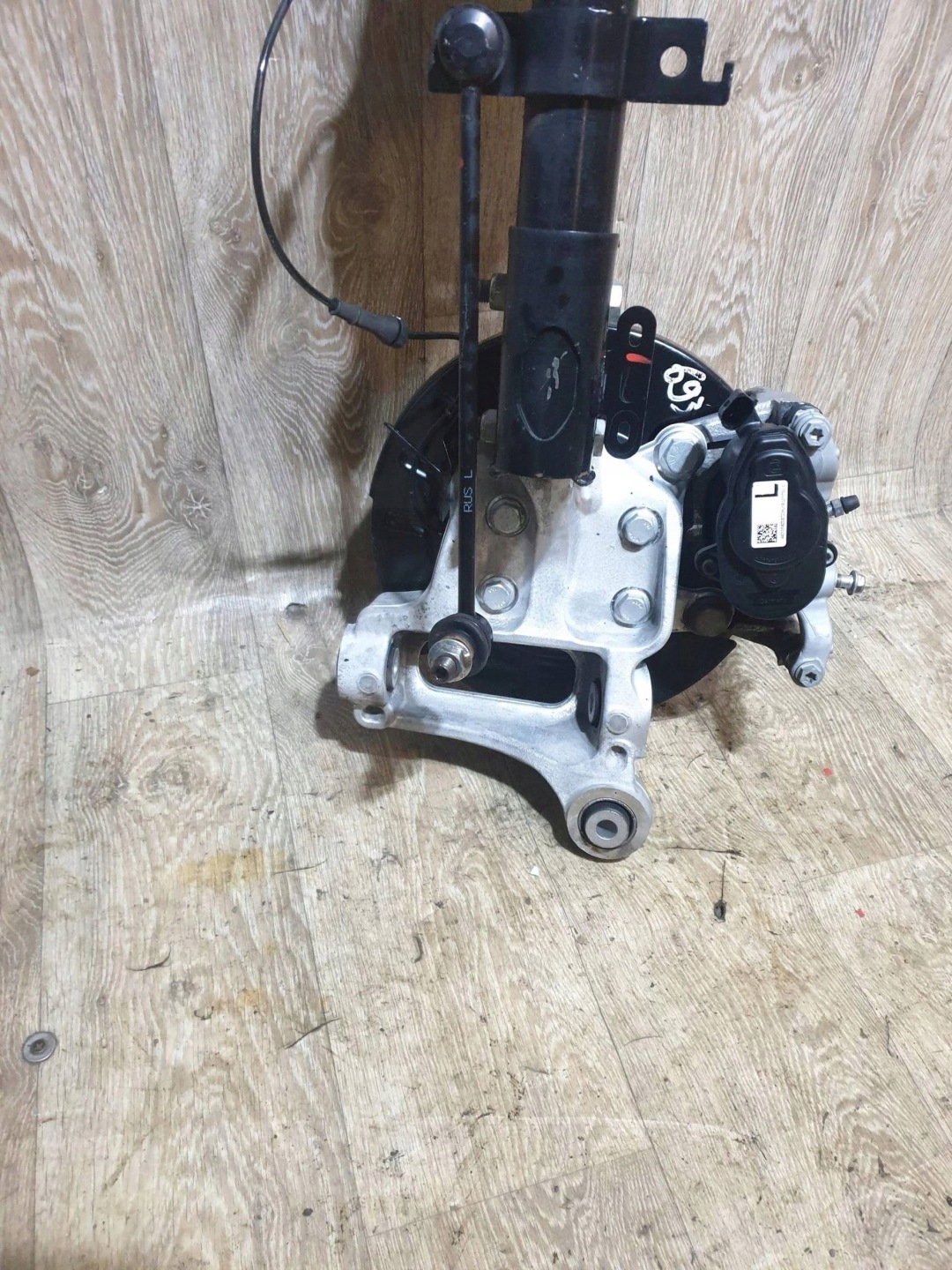 swing rear part left shock absorber MEGANE V E-TECH 2022