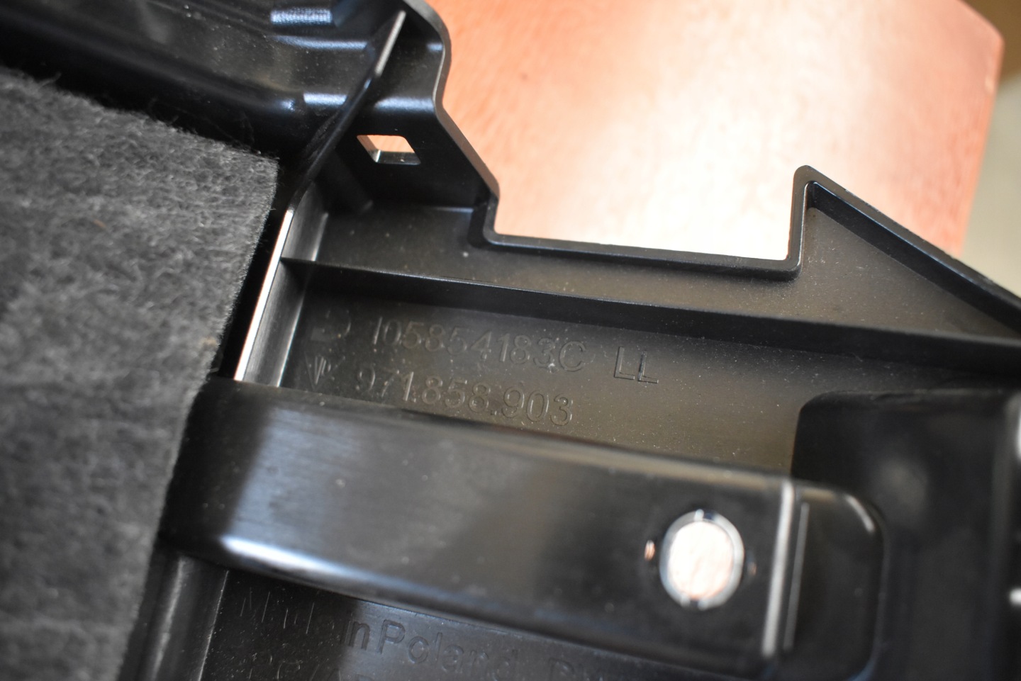 Blende Abdeckung konsole PORSCHE PANAMERA 971 BORDEAUXROT 1