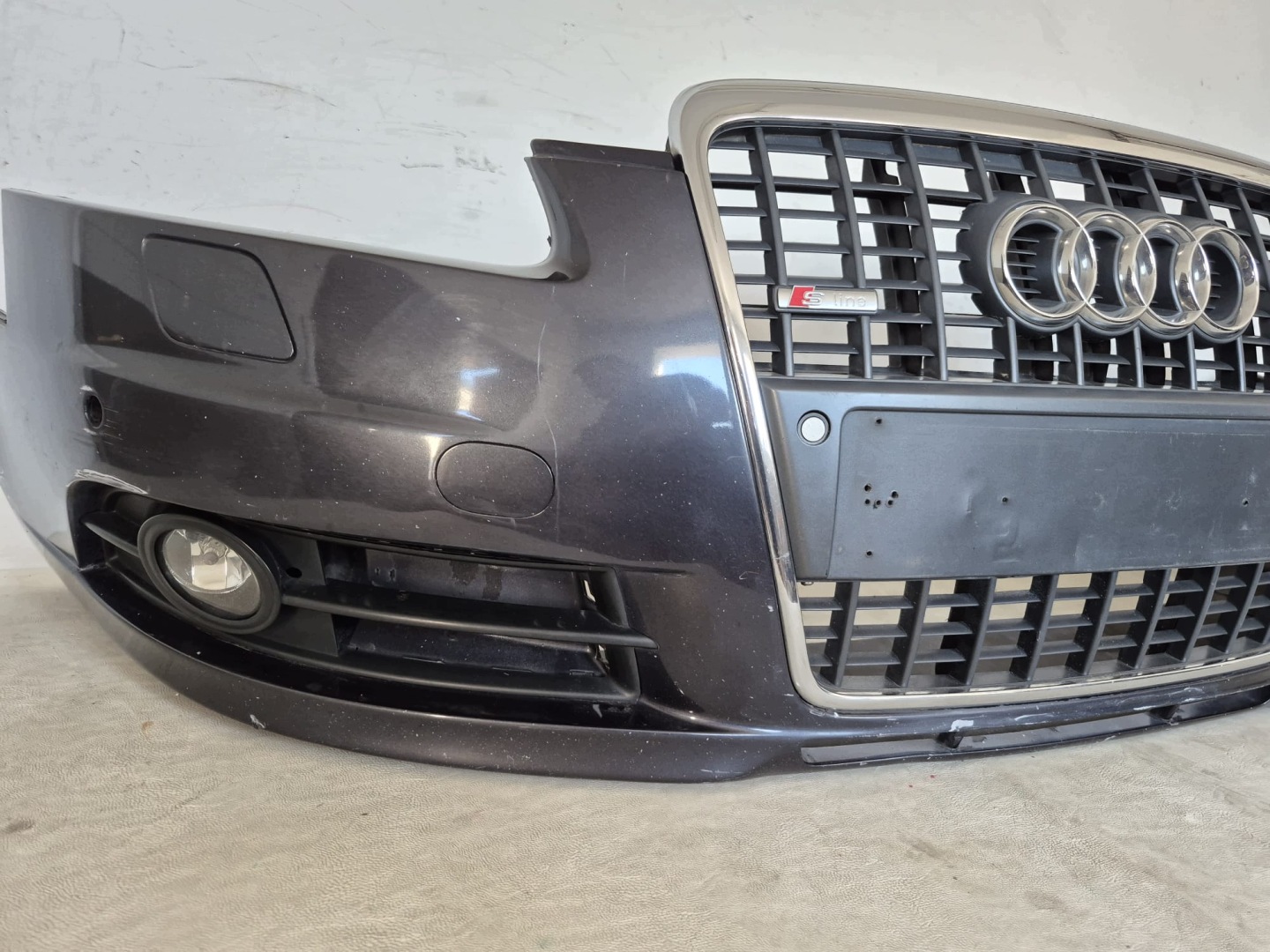 AUDI A6 C6 S-LINE 04- bumper front front 4XPDC SPR 4F0807437G LAK.LZ7Q