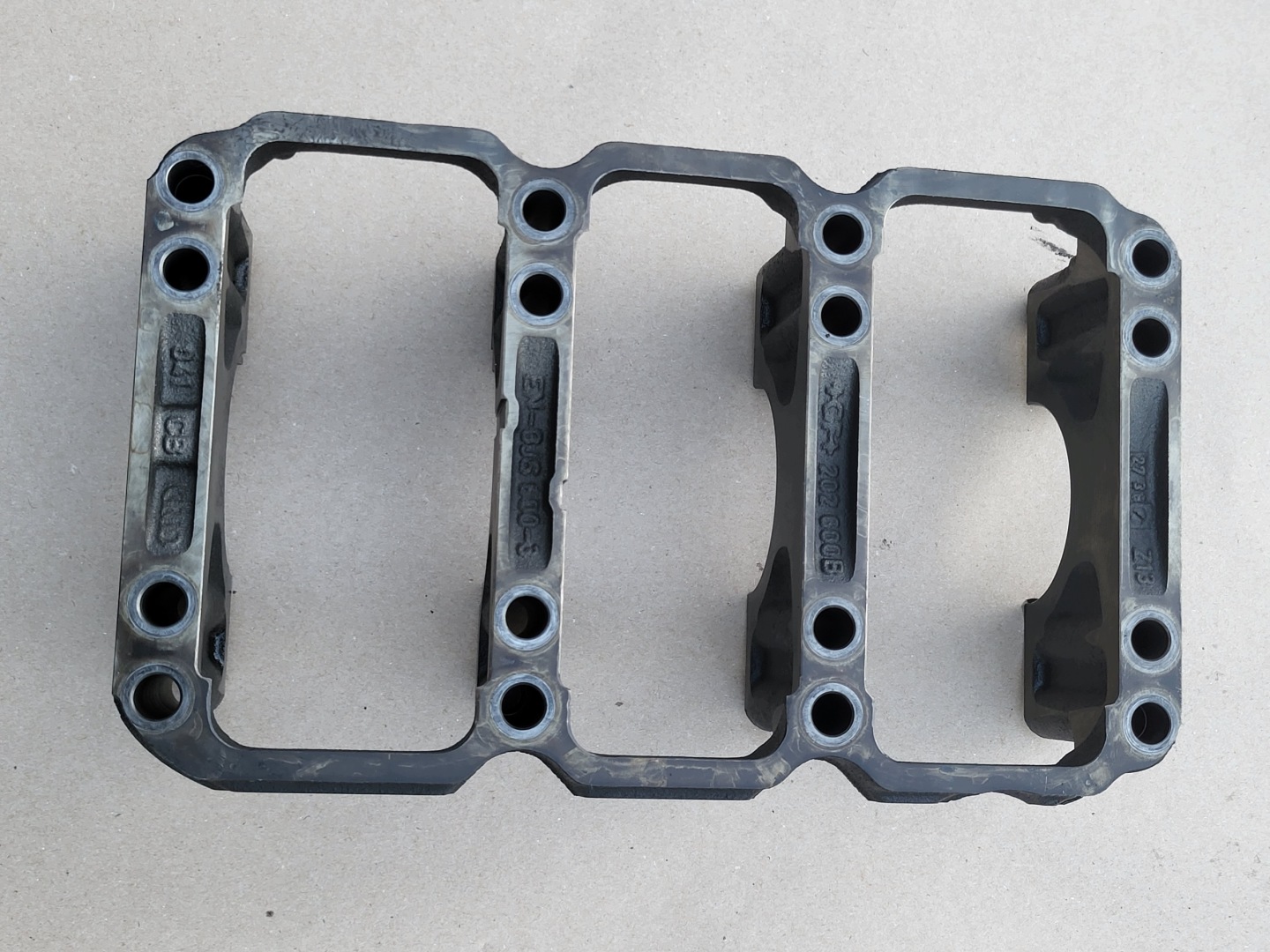 Support plaque Support RAMA STOPA Arbre moteur Arbre AUDI A4 A5 A6 C7 A7 VW 3.0 TDI