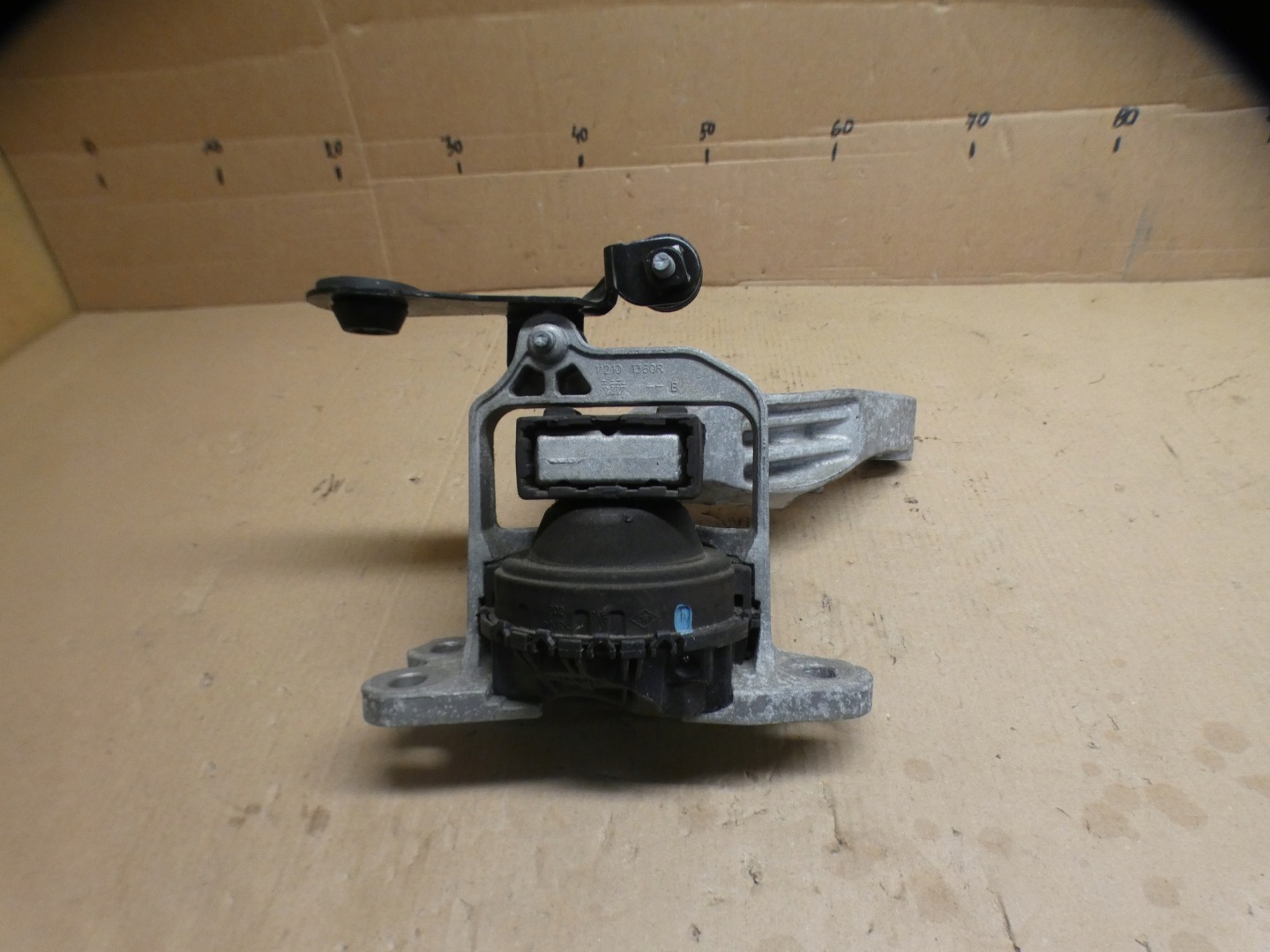 holder engine mount console RENAULT TRAFIC III VIVARO B 1.6 D 112328493R