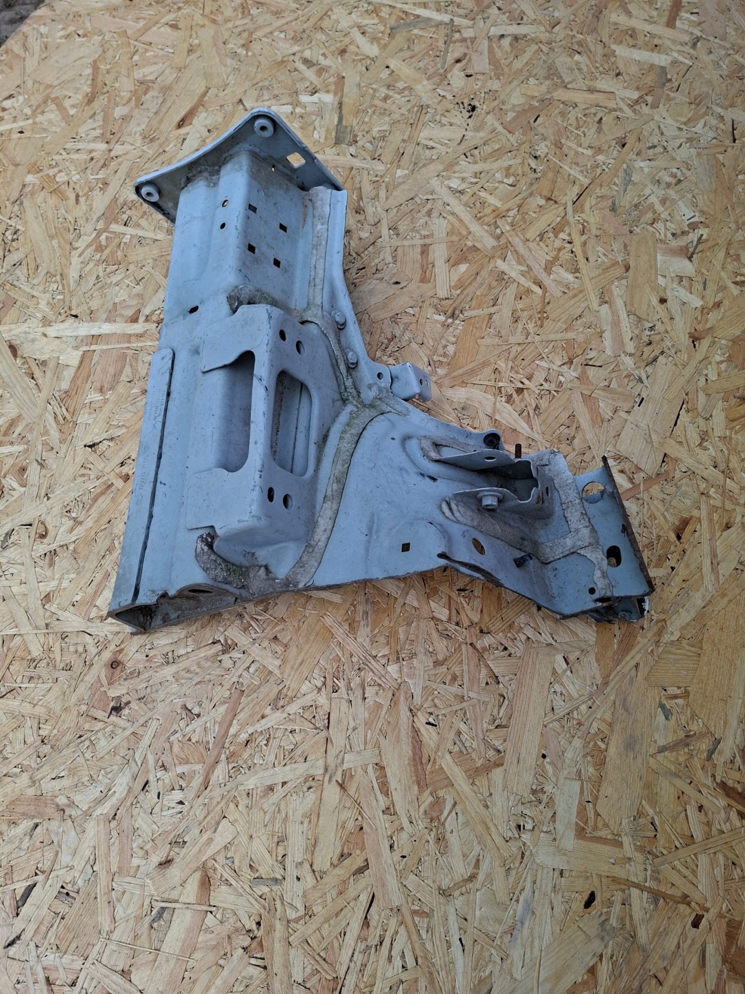 LONGHERONE FARTUCH quarto LONGHERONE Destro SEAT IBIZA V