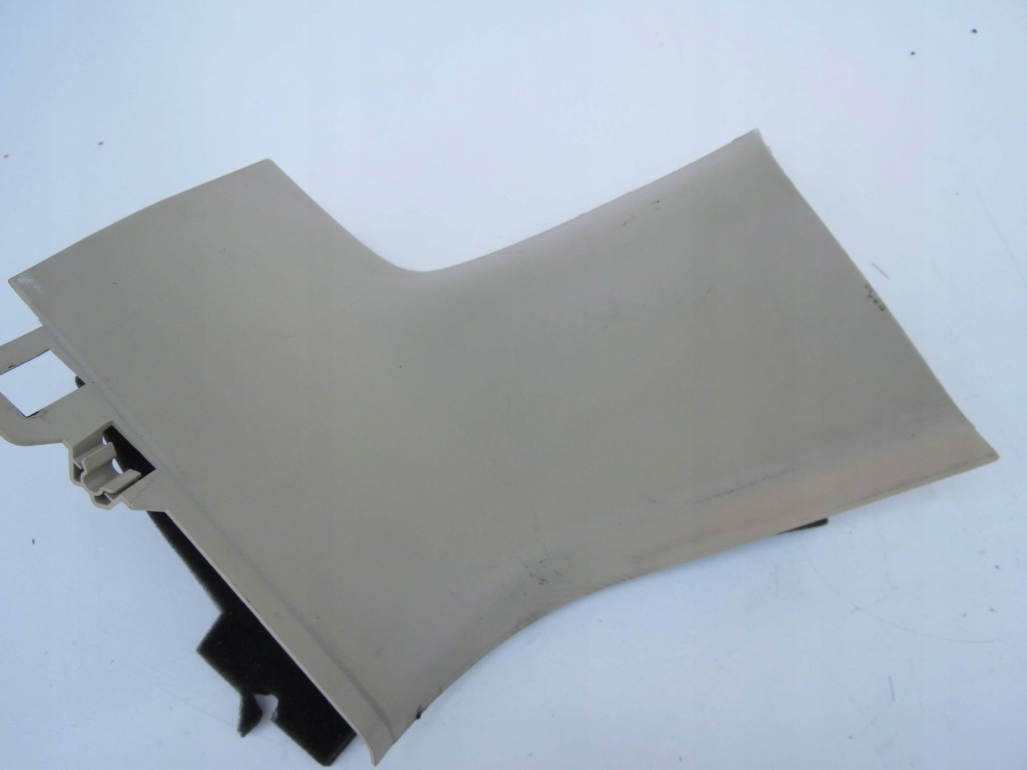moulding for pillar cover right left VOLVO V70 III XC70